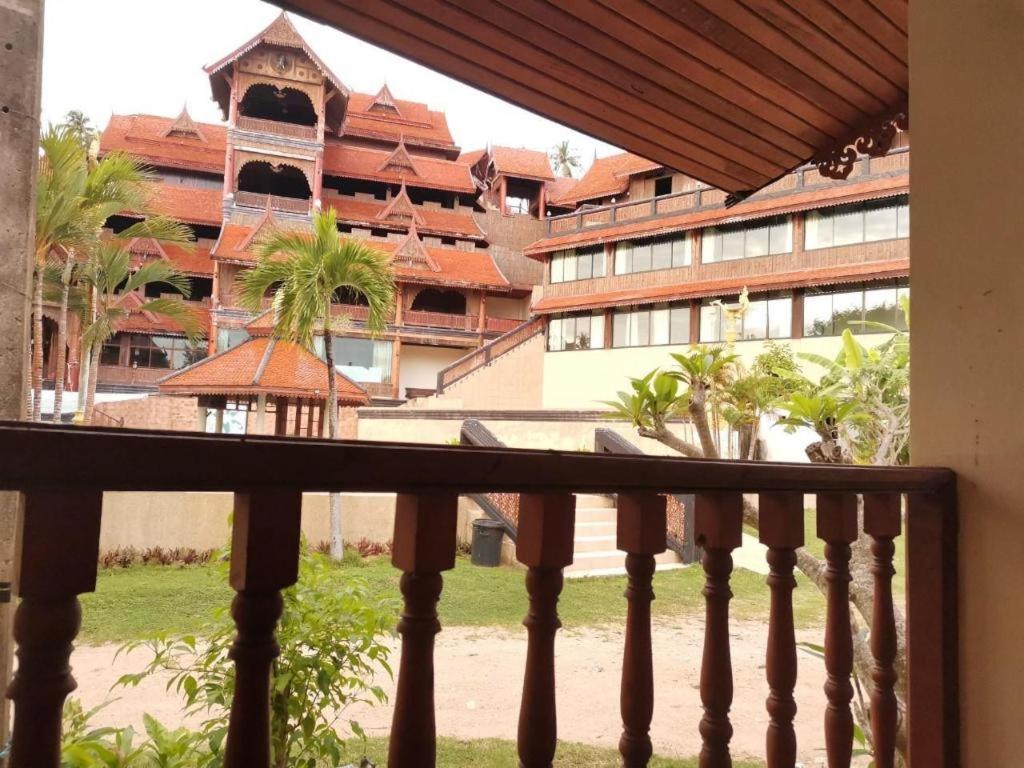 Grand Sea Beach Resort Haad Rin Luaran gambar