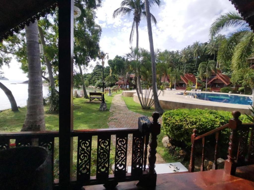 Grand Sea Beach Resort Haad Rin Luaran gambar