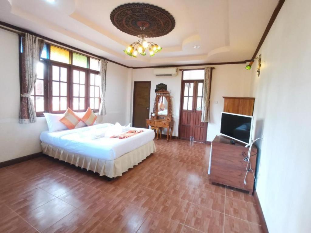 Grand Sea Beach Resort Haad Rin Luaran gambar